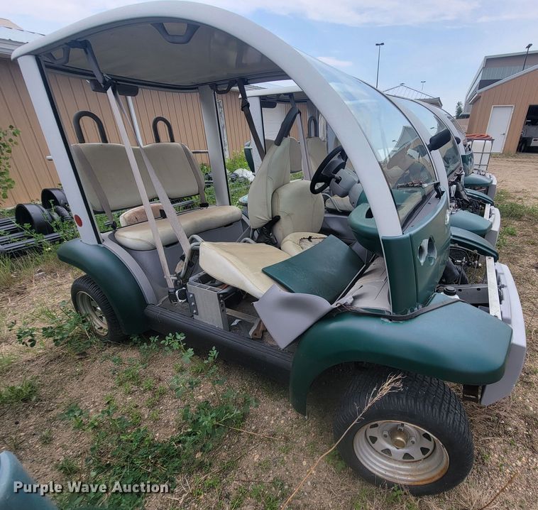 image for item ML9432 (3) 2002 Ford Think golf carts