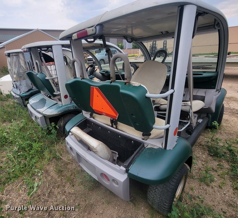 image for item ML9432 (3) 2002 Ford Think golf carts
