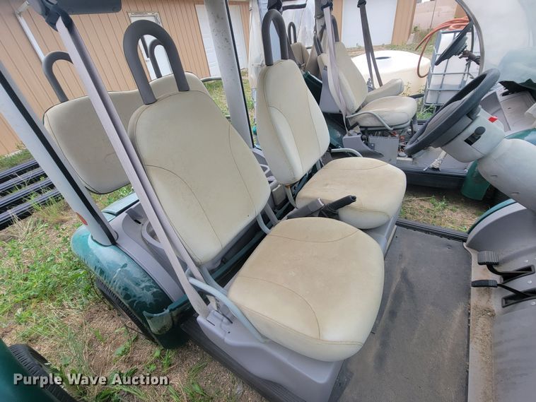image for item ML9432 (3) 2002 Ford Think golf carts