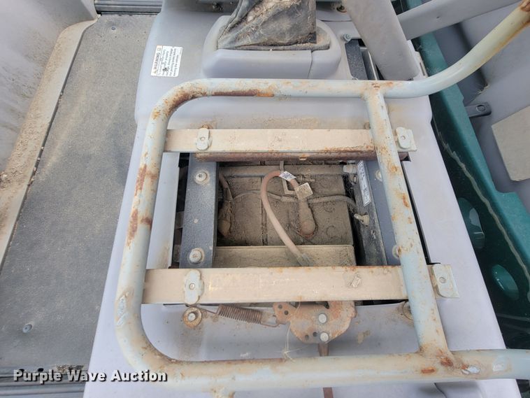 image for item ML9432 (3) 2002 Ford Think golf carts