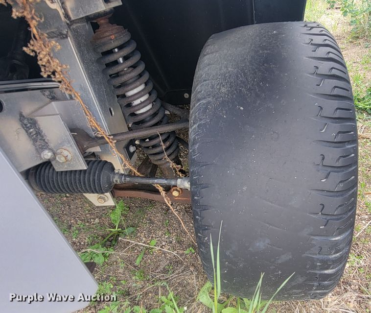 image for item ML9433 (2) 2002 Ford Think golf carts