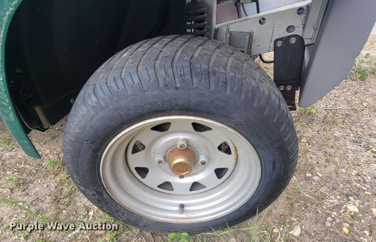 image for item ML9433 (2) 2002 Ford Think golf carts