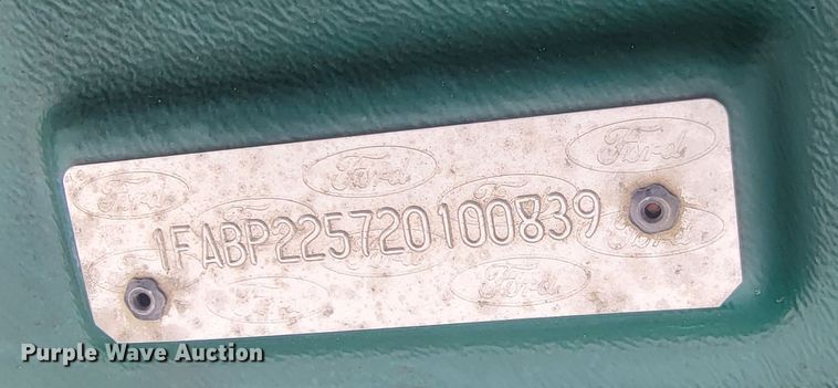 image for item ML9433 (2) 2002 Ford Think golf carts