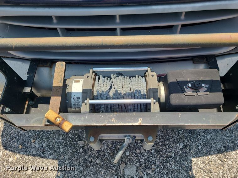 image for item MO9844 2001 Ford E350 Super Duty  van