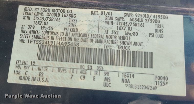 image for item MO9844 2001 Ford E350 Super Duty  van