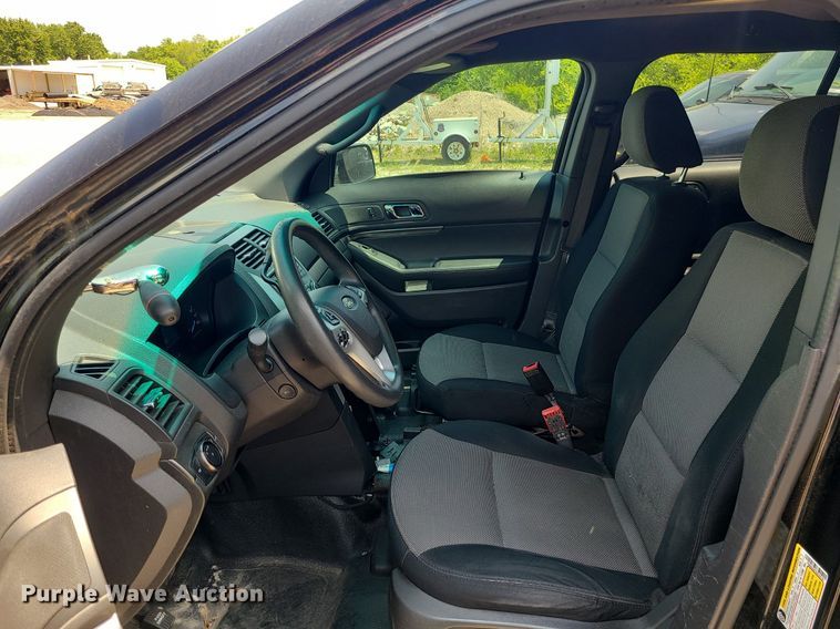 image for item MO9845 2014 Ford Explorer Police Interceptor  SUV