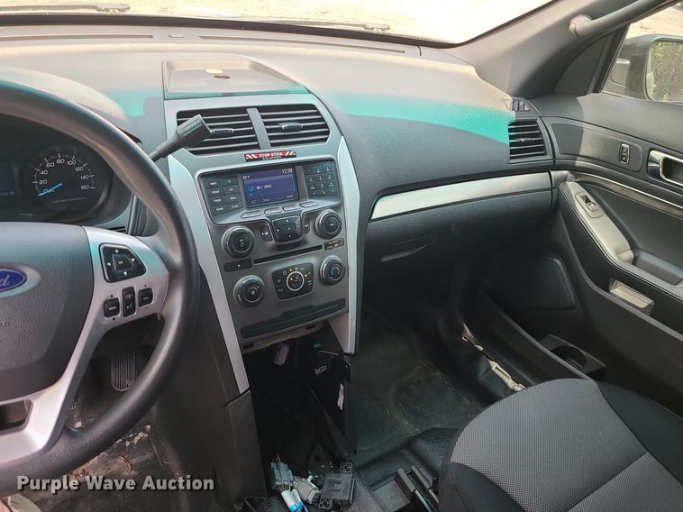 image for item MO9845 2014 Ford Explorer Police Interceptor  SUV