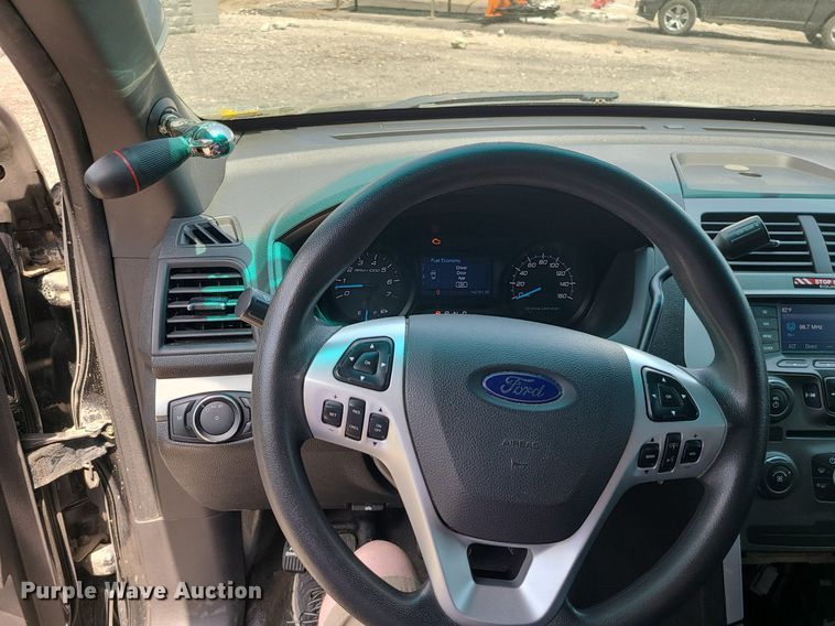 image for item MO9845 2014 Ford Explorer Police Interceptor  SUV