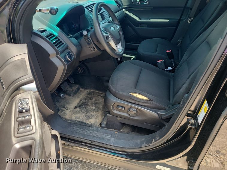 image for item MO9846 2015 Ford Explorer Police Interceptor  SUV