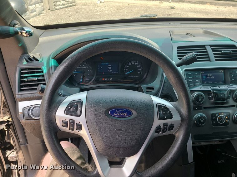 image for item MO9846 2015 Ford Explorer Police Interceptor  SUV