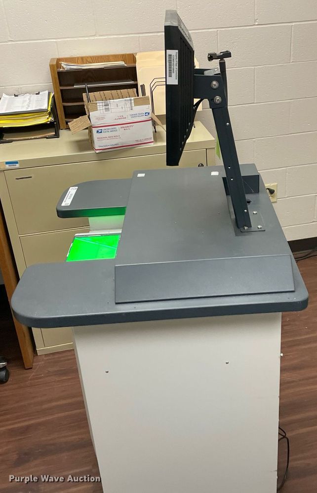 image for item MR9098 L Scan 500P RJ0482  finger and palm print scanner