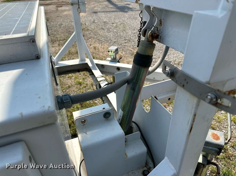 image for item MR9100 2008 B&W  radar speed sign trailer