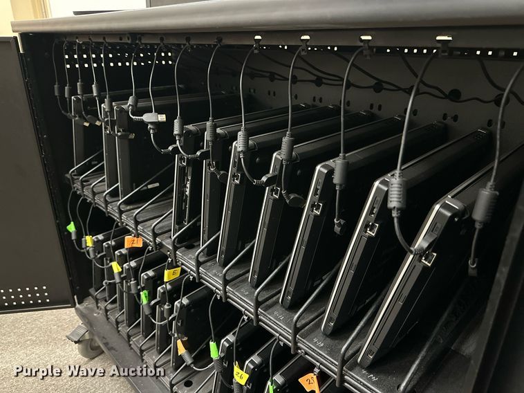 image for item MR9114 (25) Lenovo Thinkpad laptops