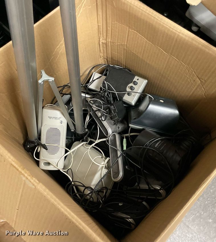 image for item MR9118 Office equipment