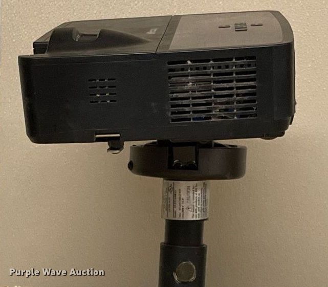 image for item MR9119 (4) projectors