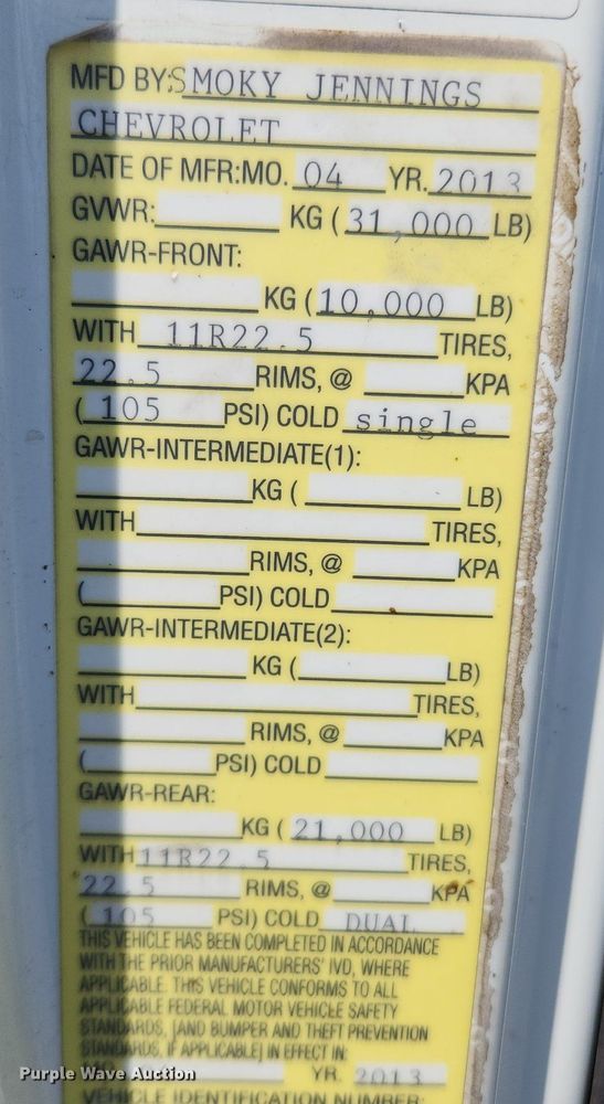image for item MW9714 2008 International DuraStar 4300  truck cab and chassis