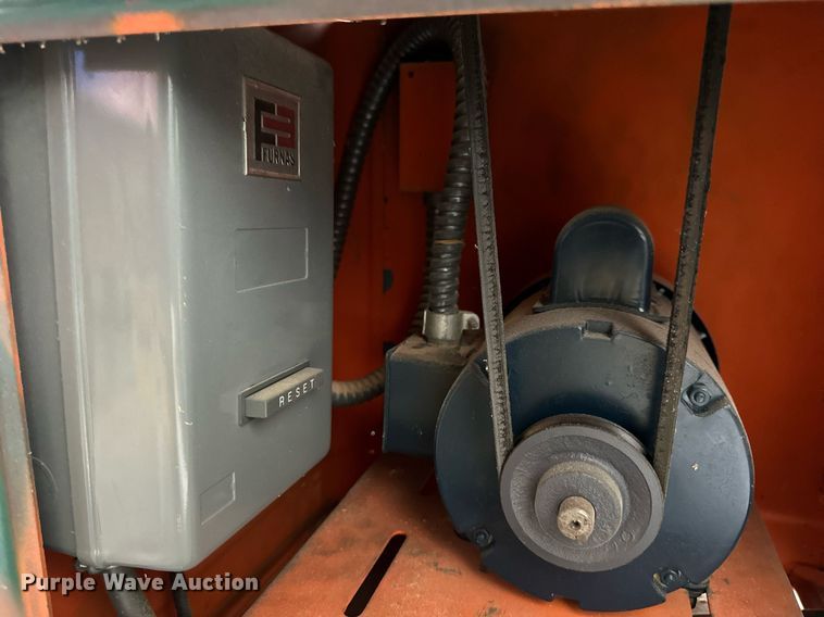 image for item NP9700 Powermatic 141  band saw