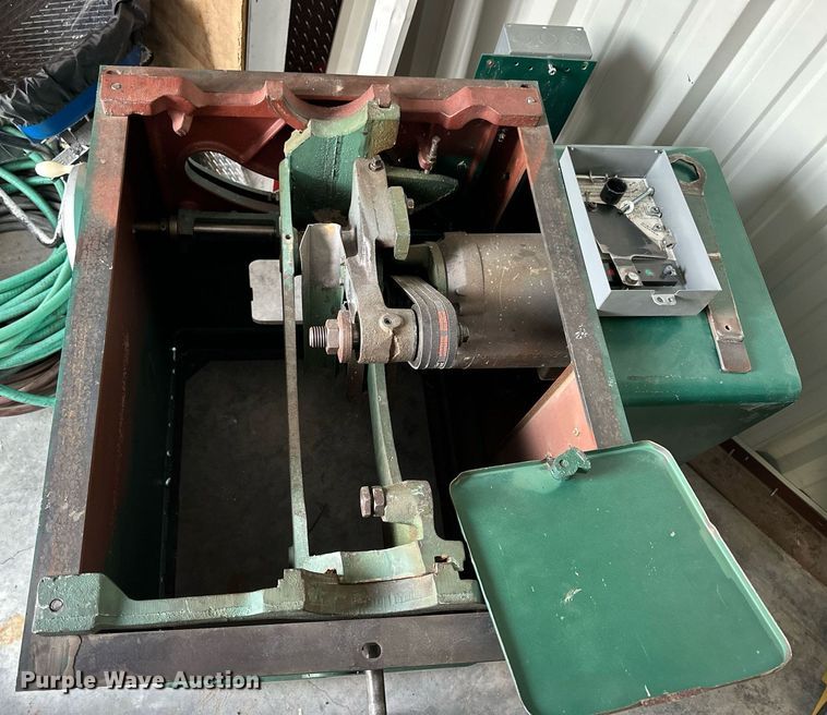 image for item NP9701 Powermatic 72  table saw