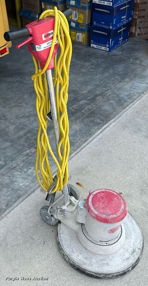 image for item NP9710 2011 Viper VN2015  floor buffer