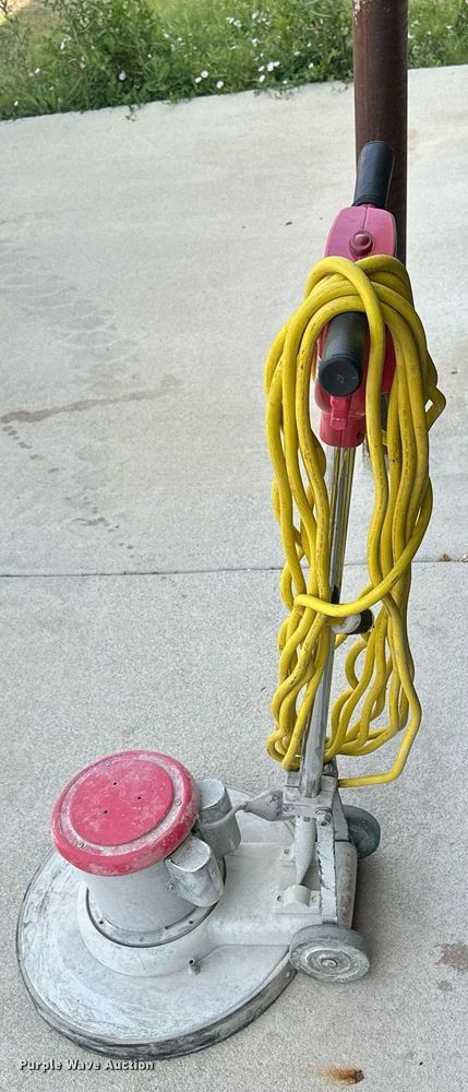 image for item NP9710 2011 Viper VN2015  floor buffer