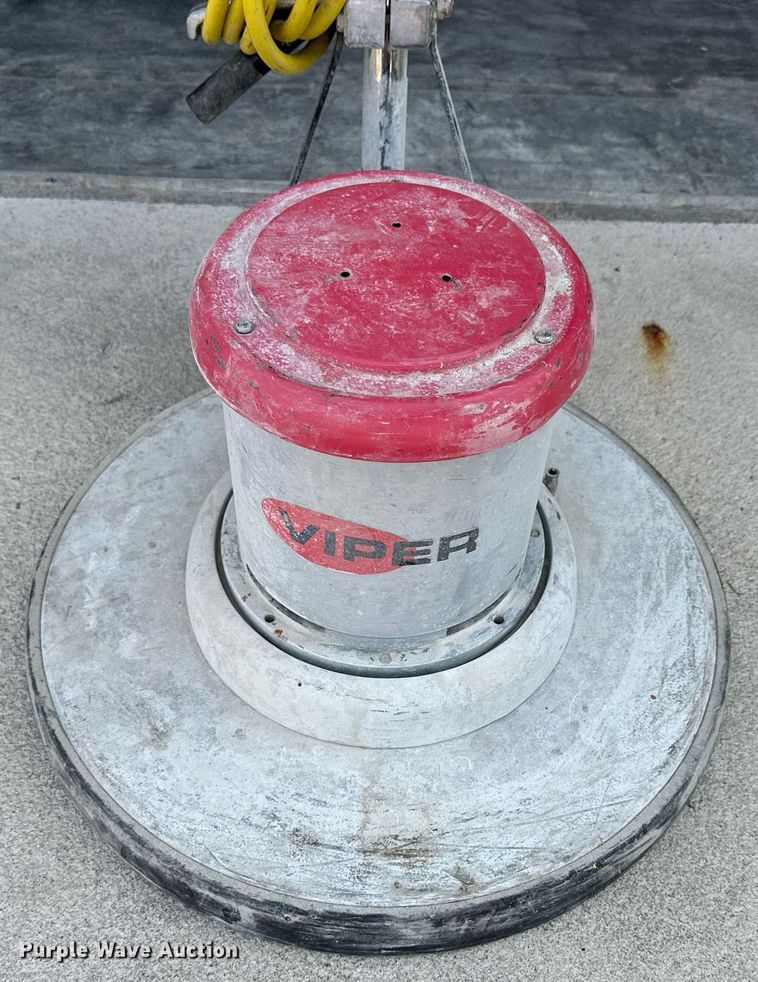 image for item NP9710 2011 Viper VN2015  floor buffer