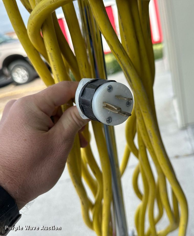 image for item NP9710 2011 Viper VN2015  floor buffer