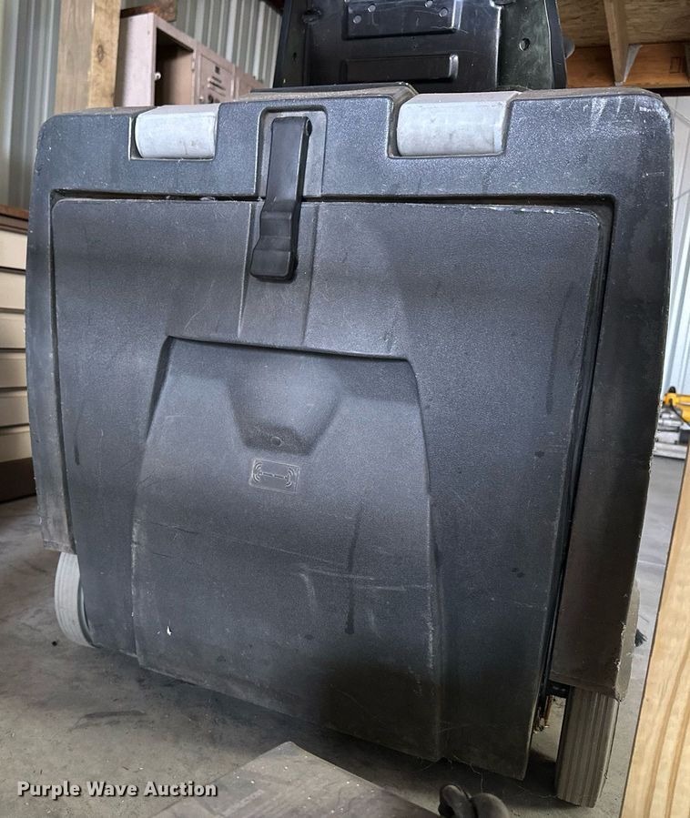 image for item NP9712 Nilfisk Advance Terra 3700B  floor sweeper