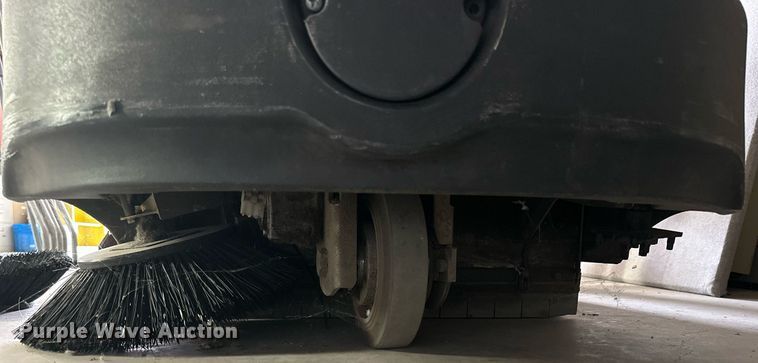 image for item NP9712 Nilfisk Advance Terra 3700B  floor sweeper