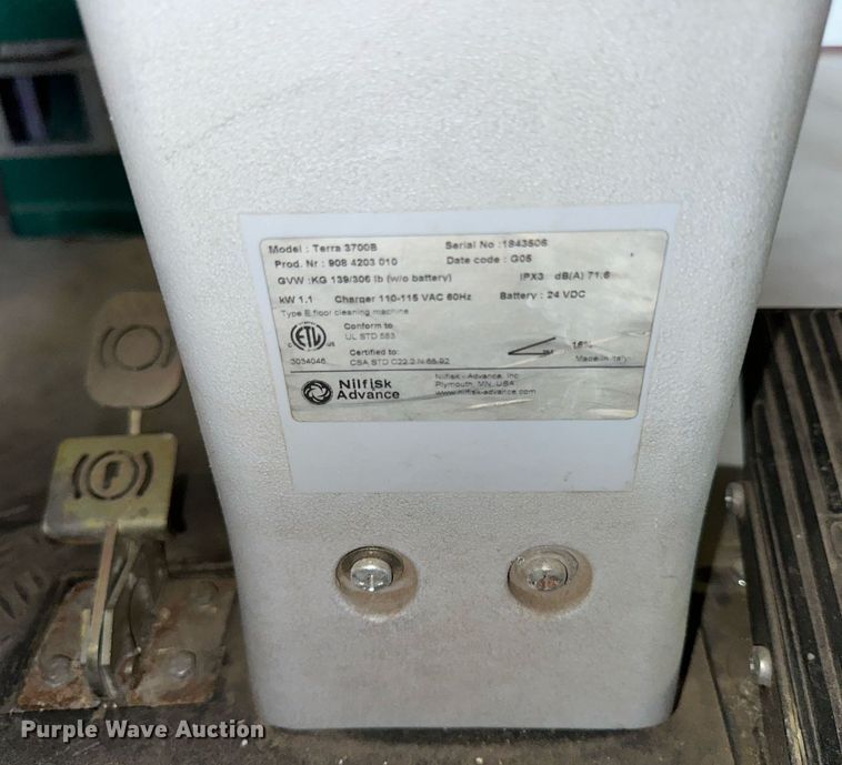 image for item NP9712 Nilfisk Advance Terra 3700B  floor sweeper