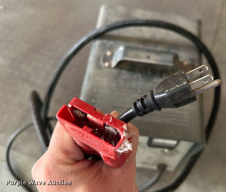 image for item NP9712 Nilfisk Advance Terra 3700B  floor sweeper