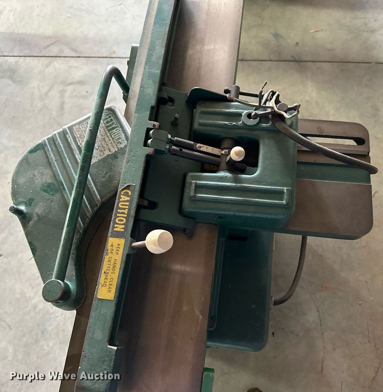 Powermatic 60 jointer in Hays, KS Item NP9713 sold Purple Wave