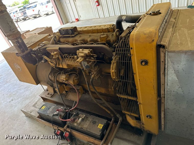 image for item NP9737 Caterpillar D333  generator