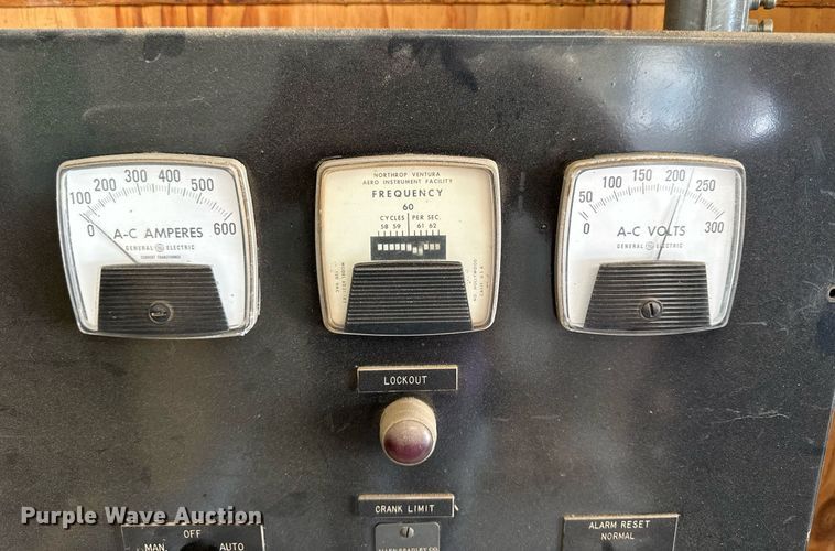 image for item NP9737 Caterpillar D333  generator