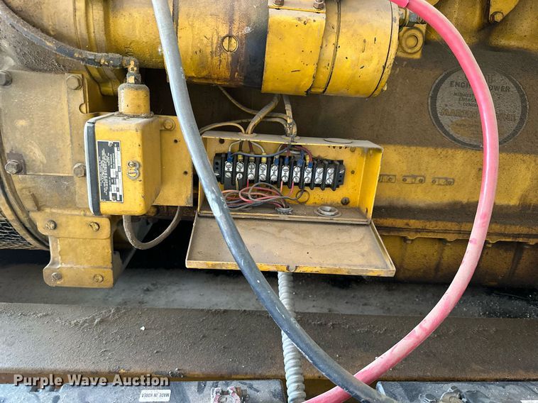 image for item NP9737 Caterpillar D333  generator