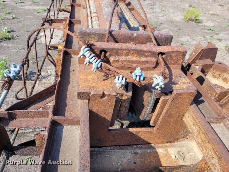 image for item NX9463 Pile driver