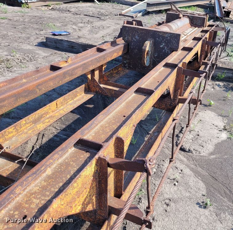 image for item NX9463 Pile driver