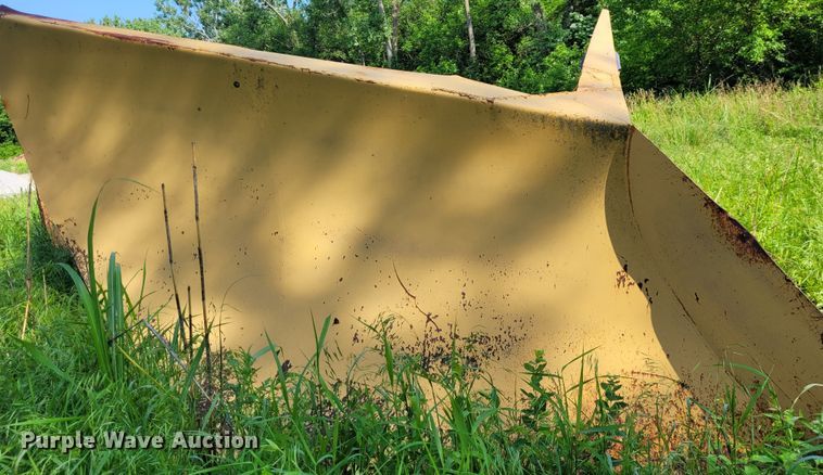 image for item NX9466 Balderson BV11  V-plow