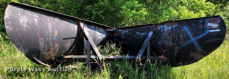 image for item NX9467 Balderson BV11  V-plow