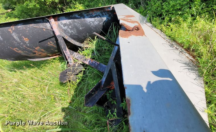 image for item NX9467 Balderson BV11  V-plow