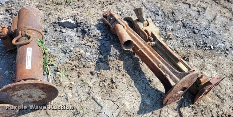 image for item NX9475 (8) jacks