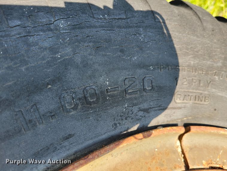 image for item NX9476 (9) tires and wheels