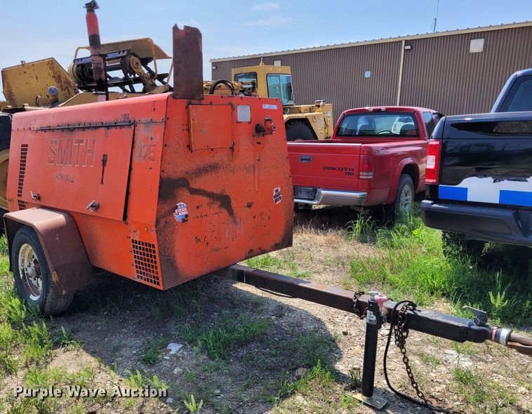 image for item NX9479 1991 Gordon Smith 175DP  air compressor