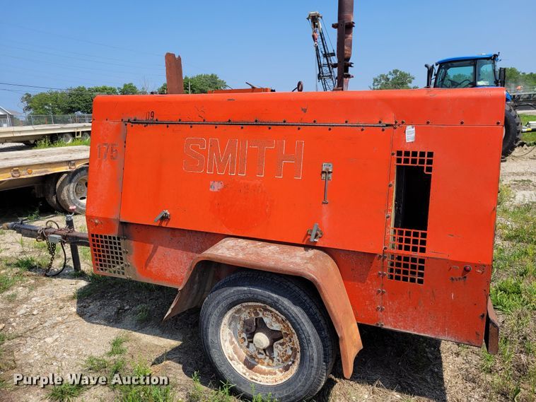 image for item NX9479 1991 Gordon Smith 175DP  air compressor