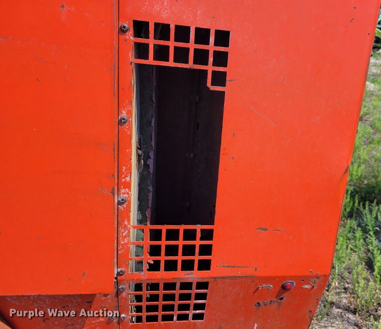 image for item NX9479 1991 Gordon Smith 175DP  air compressor