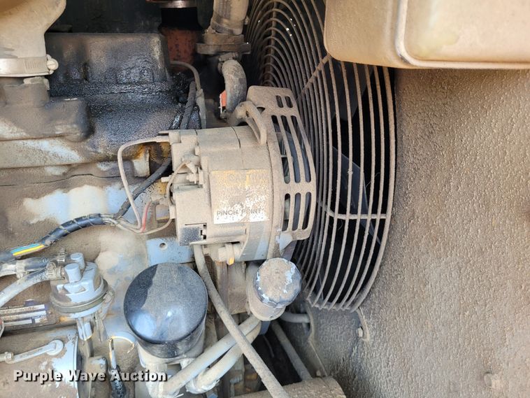 image for item NX9479 1991 Gordon Smith 175DP  air compressor