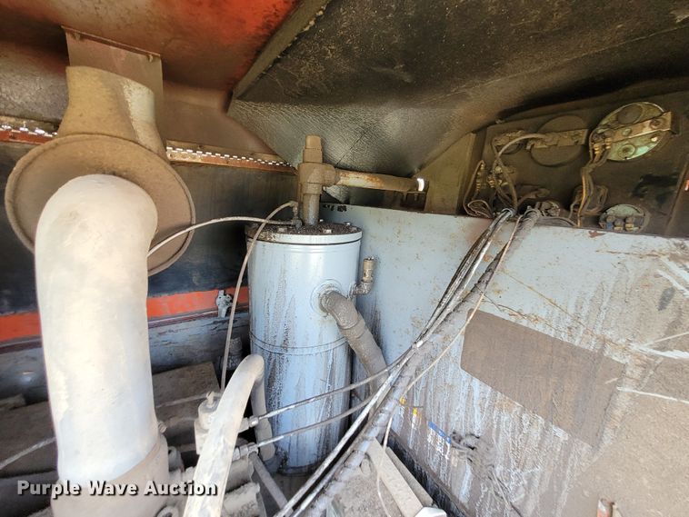 image for item NX9479 1991 Gordon Smith 175DP  air compressor