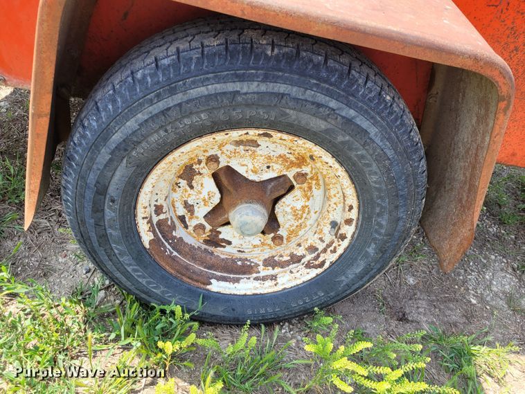 image for item NX9479 1991 Gordon Smith 175DP  air compressor