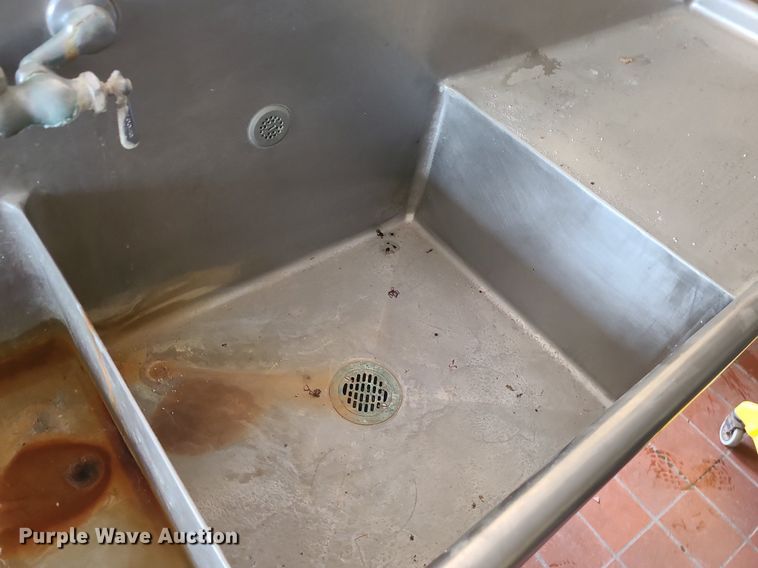 image for item NX9544 Zahner  three basin stainless steel sink