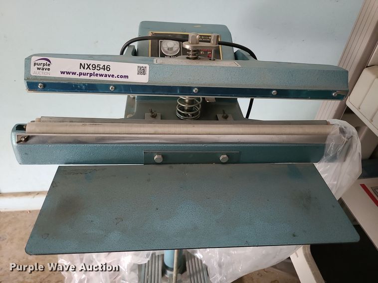 image for item NX9546 Double Leopards  laminator