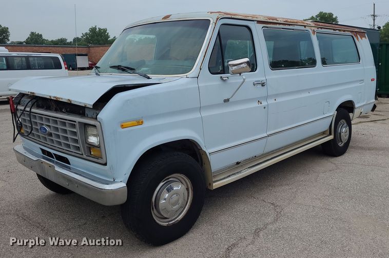 image for item NX9548 1991 Ford Club Wagon E350  van